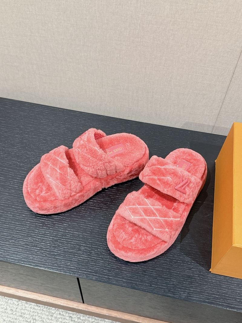 Louis Vuitton Slippers